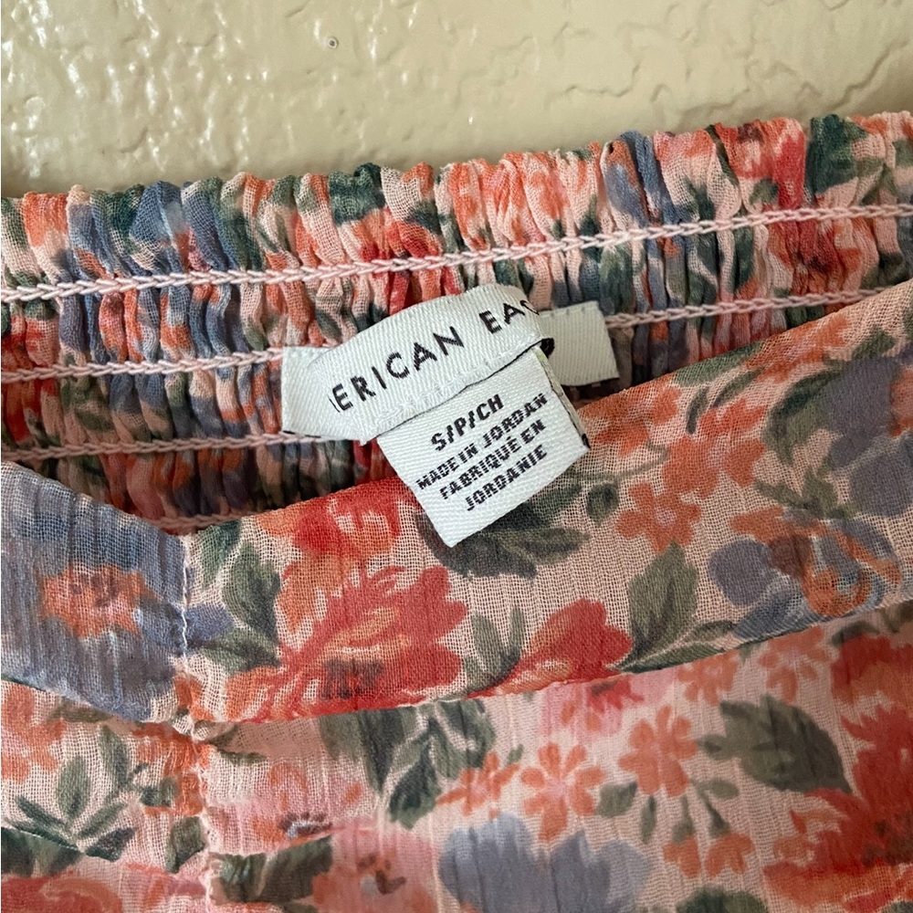 American Eagle Floral Blouse - Picture 4 of 6